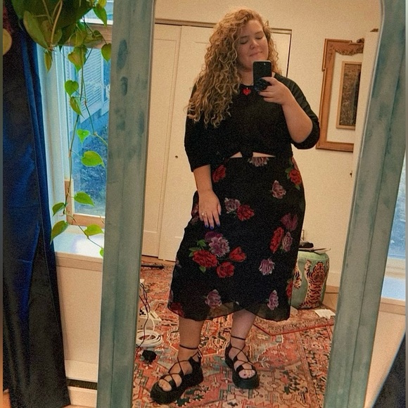 Meet your Posher, Jordyn - Picture 4 of 5